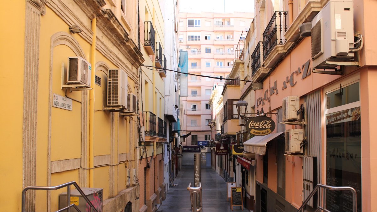 Bares cerrados en la capital