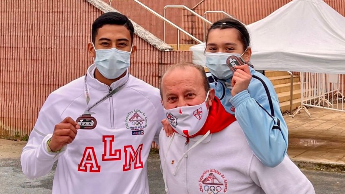 Una foto para el recuerdo tras el Campeonato celebrado en Antequera.