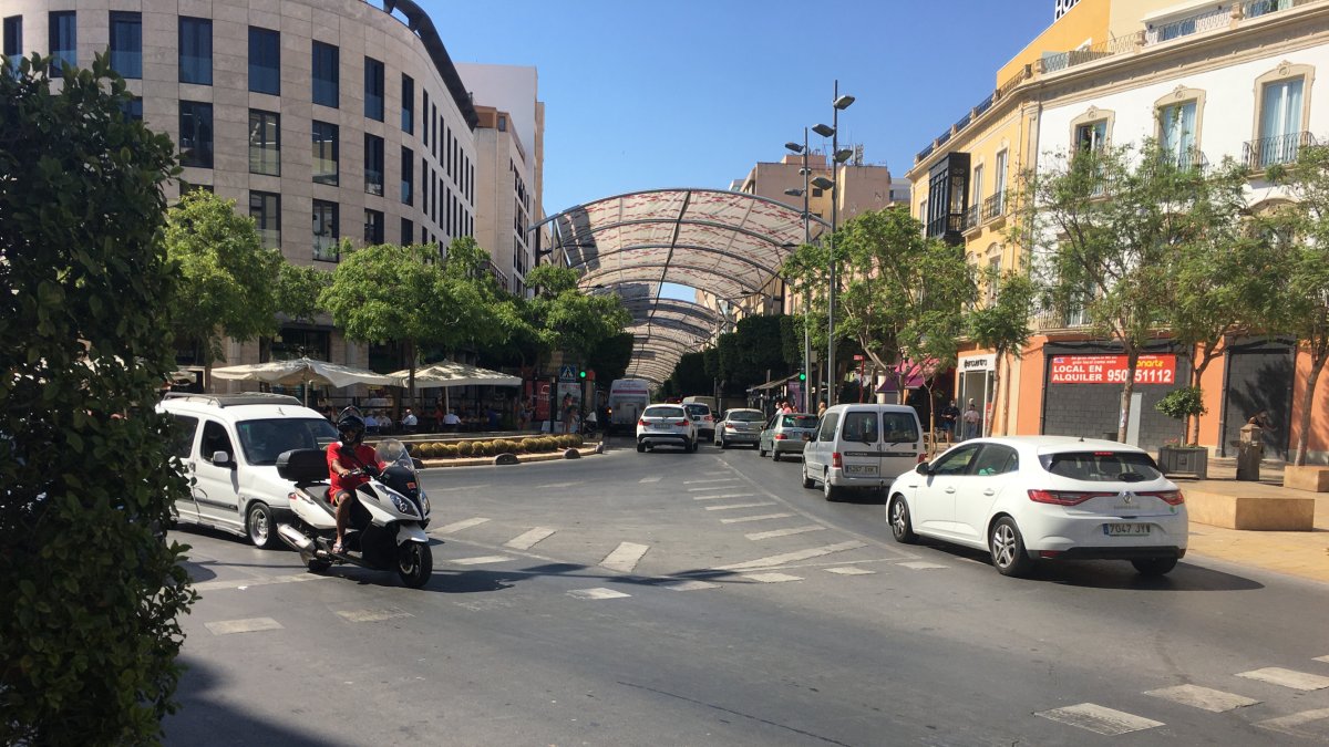 Zona centro de Almería capital, que mañana tendrá abiertos bares y comercios no esenciales.