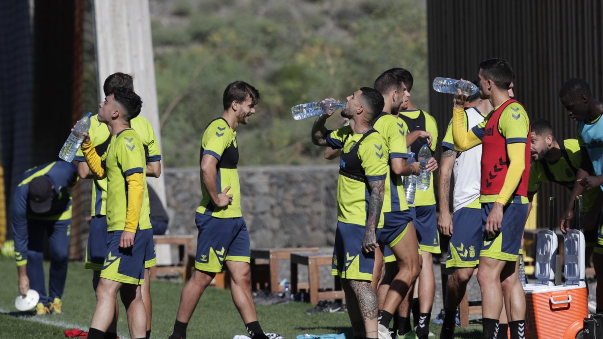 Último entrenamiento de Las Palmas antes de viajar a Almería.