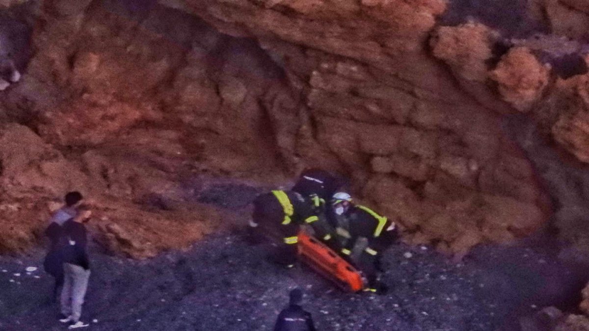 Momento del rescate, en una imagen de Héroes del mar.