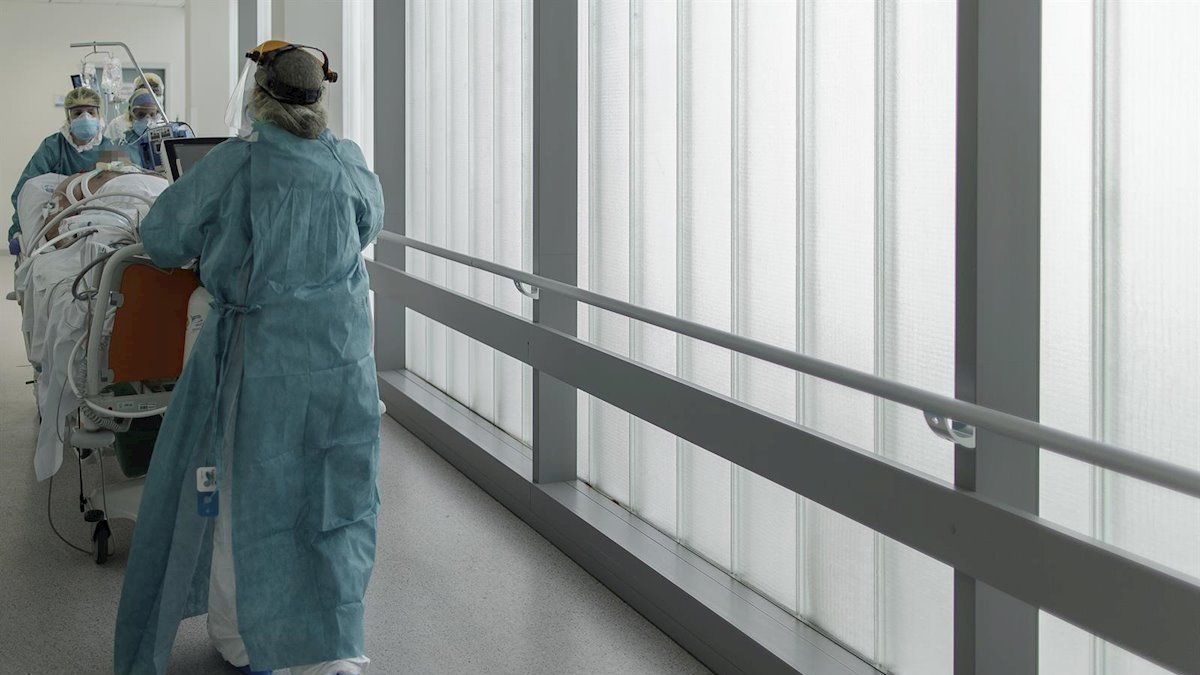 Cada vez son menos los almerienses que se encuentran ingresados en el hospital debido al coronavirus.