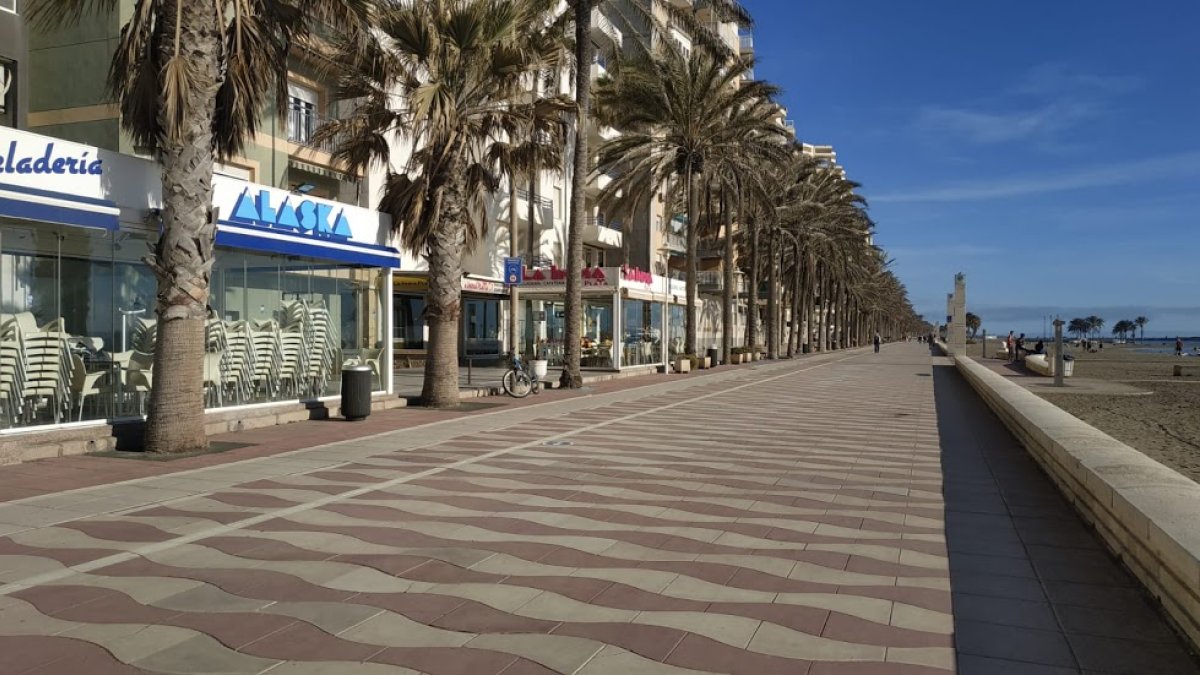 El Paseo Marítimo de la capital prepara dos nuevas aperturas.