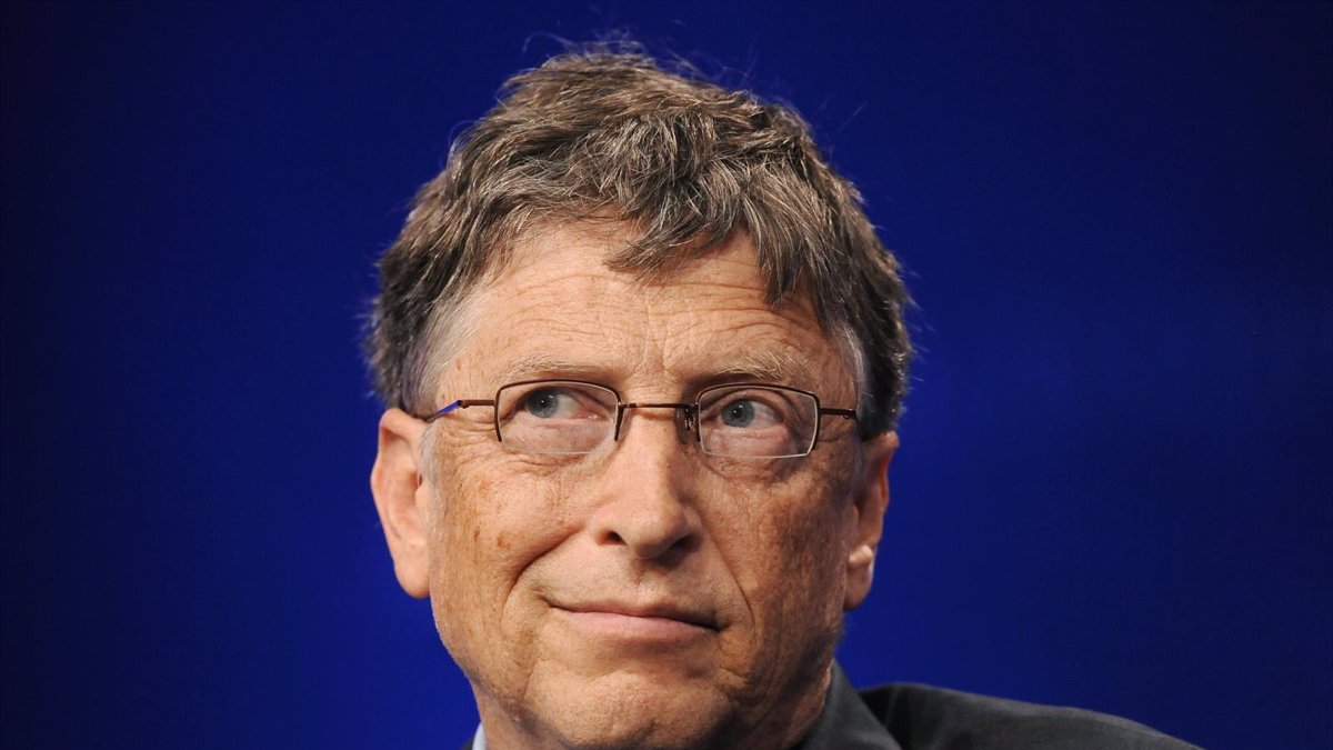 Bill Gates se pronuncia sobre cuándo se podrá volver a viajar.