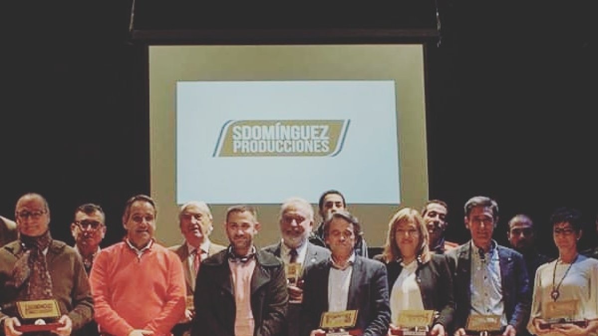 Sergio Domínguez premió en una Gala a las instituciones almerienses.