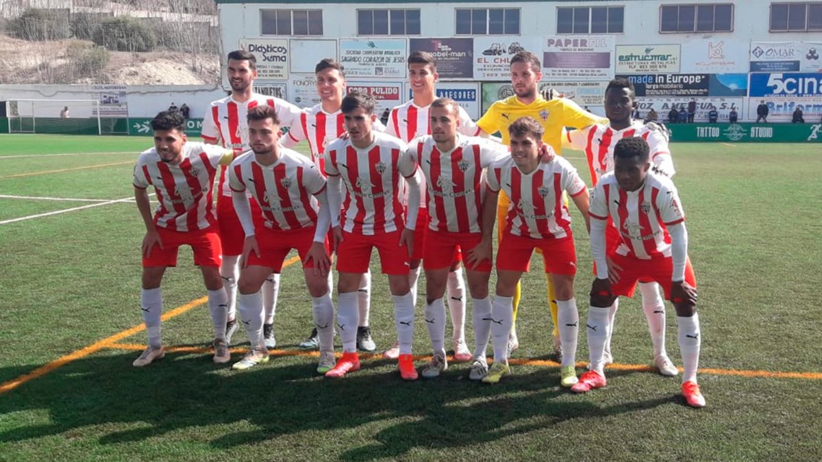 Una perla del Almería bajada al barro de un plumazo.