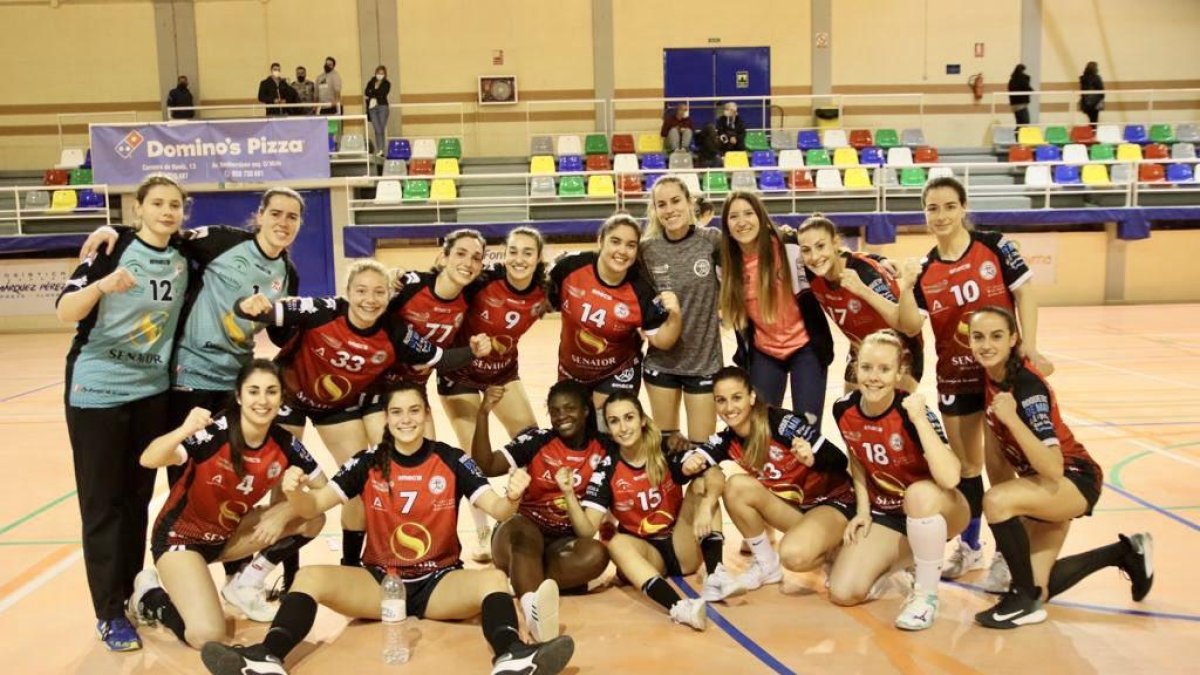 ¡El derbi es rojillo! Senator Hotels se lleva un duelo igualadísimo.