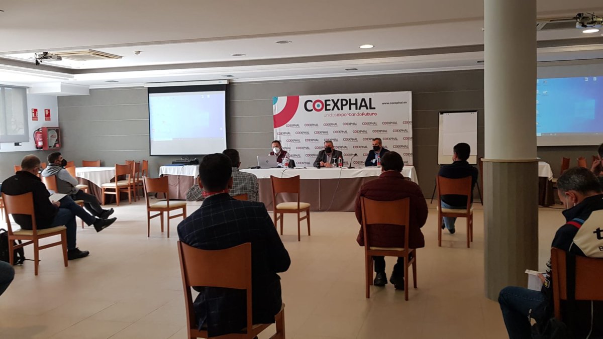 Reunión informativa para explicar los proyectos presentados a los Next Generation