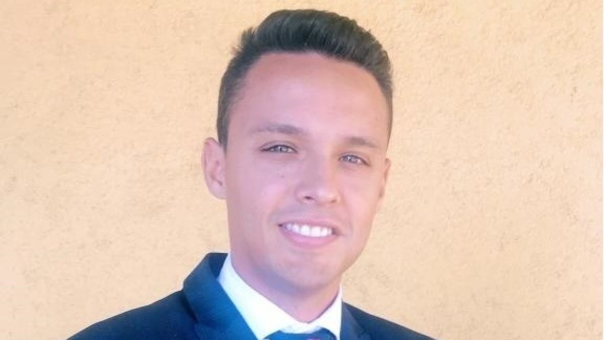 Alejandro Garcés Martínez, Abogado y ADOR. Fincas.