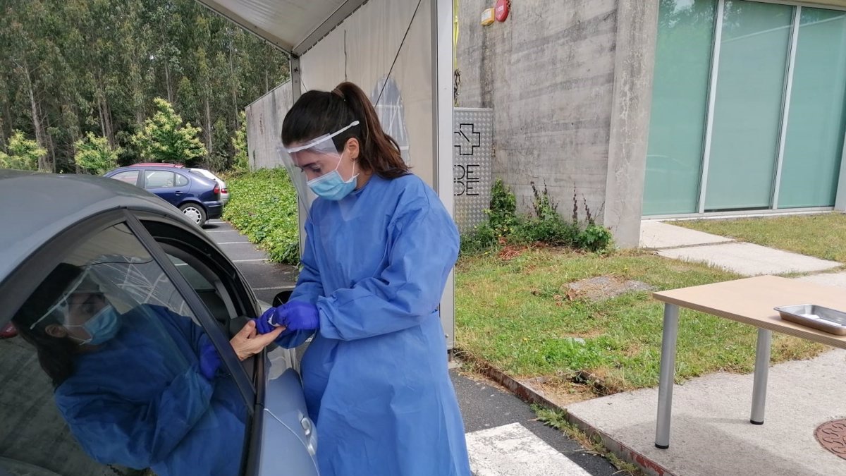 Los test dejan 180 nuevos positivos en Almería en las últimas 24 horas.