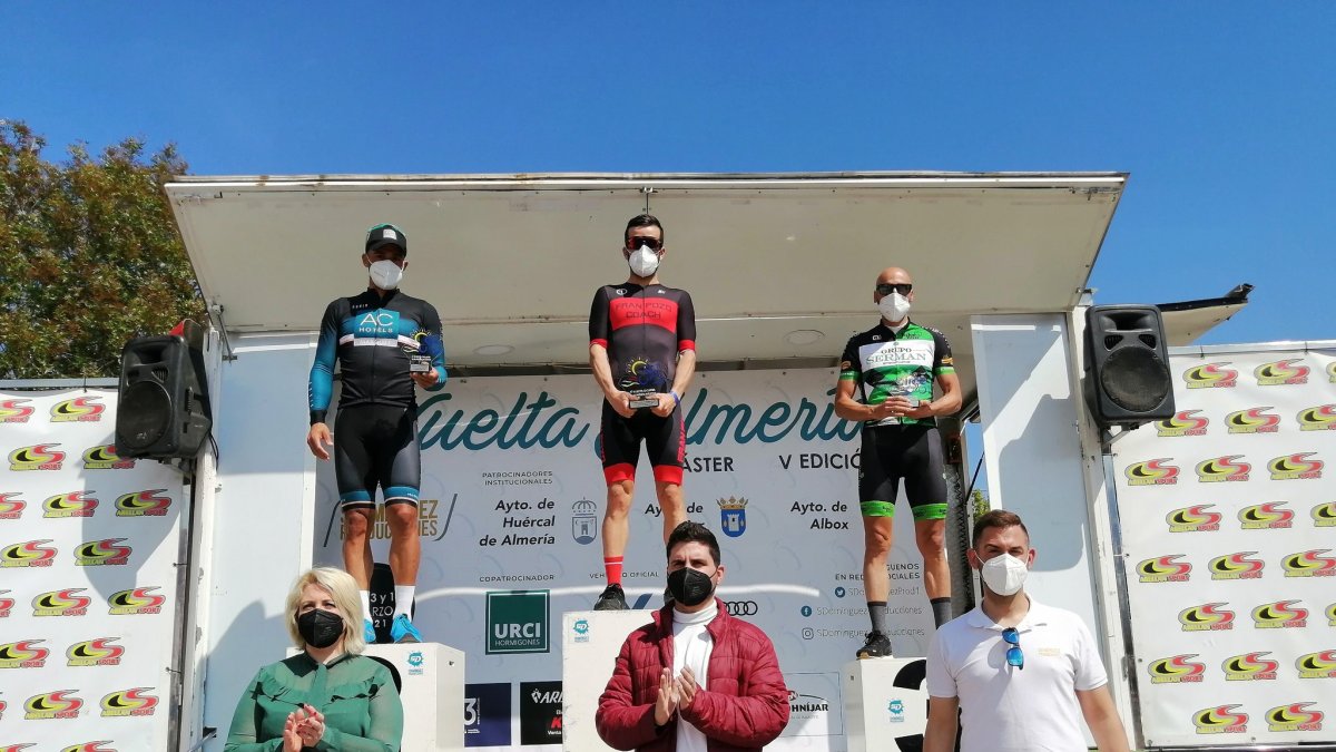 Podio Máster 30-40.