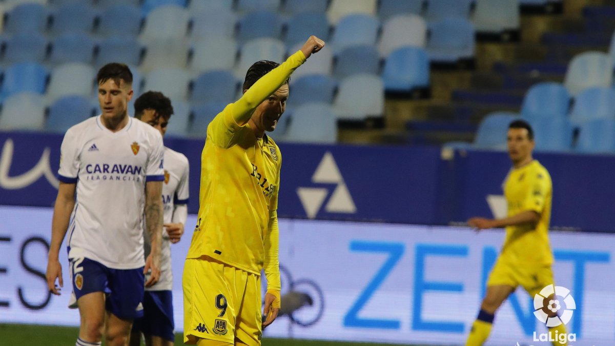 El Alcorcón venció en su penúltima salida frente al Real Zaragoza (0-1).
