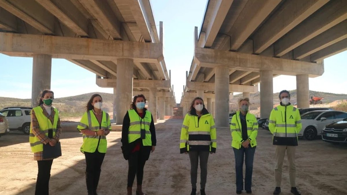 Visita de las autoridades a la autovía semanas atrás.