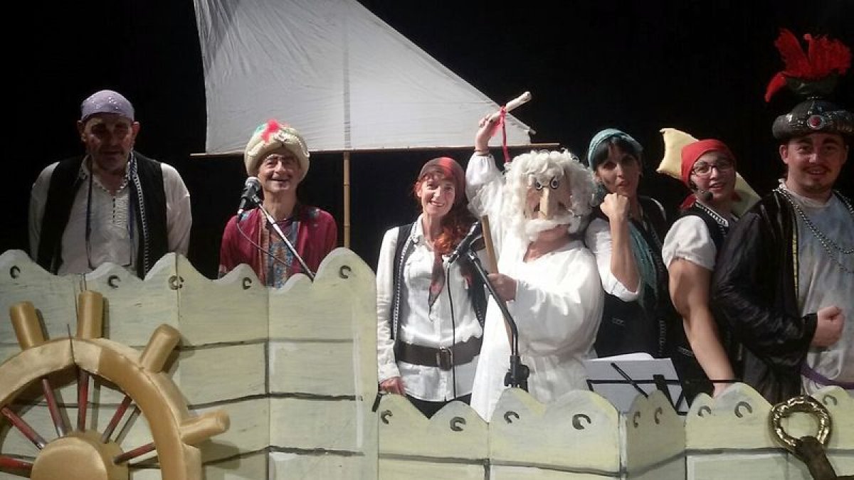 Integrantes de la Asociación Cultural Teatro ABBA de Almería.