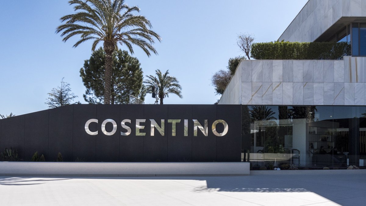 Grupo Cosentino tiene su sede en Cantoria.