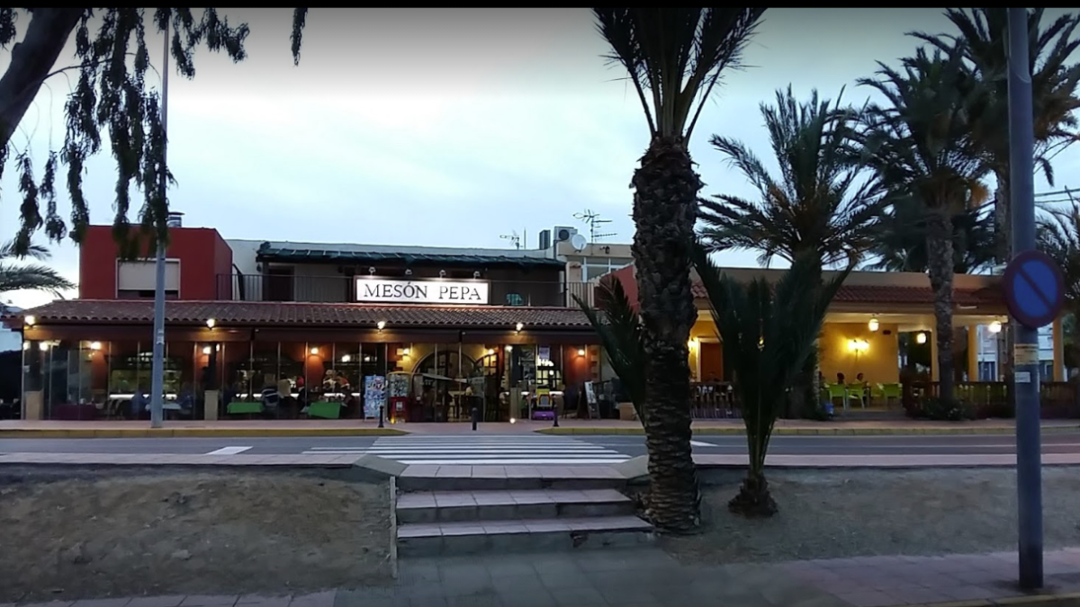 Fotografía del exterior de Mesón Pepa.