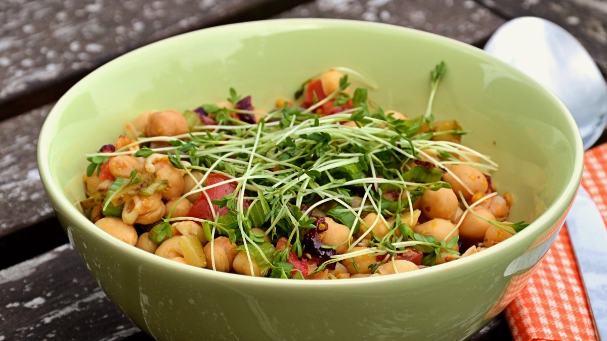 Los garbanzos, protagonistas en nuestro menú saludable de hoy.