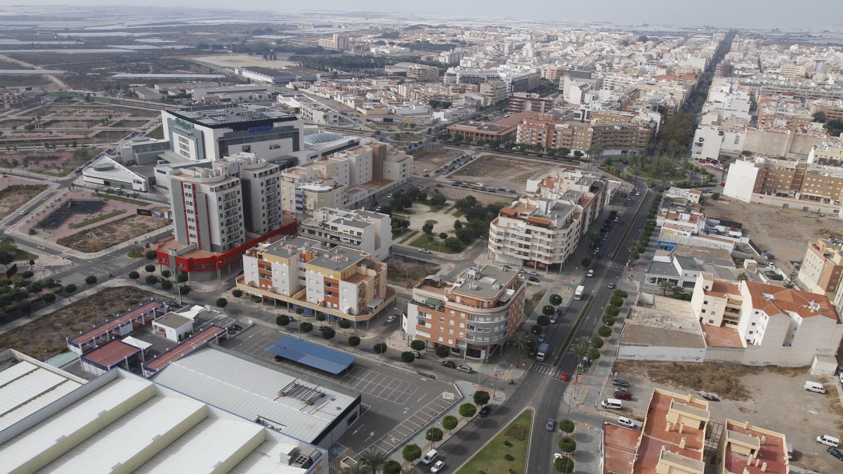 El Ejido es uno de los destinos con más empresas de la provincia, solo le supera el Levante Almeriense.