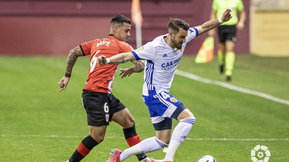Mathieu Peybernes en el partido UD Logroñés-Real Zaragoza.