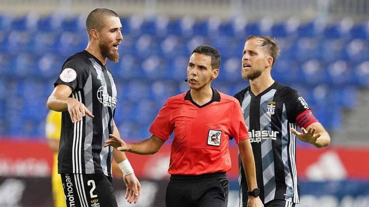 Hernández Maeso en el partido entre Las Palmas y Cartagena.