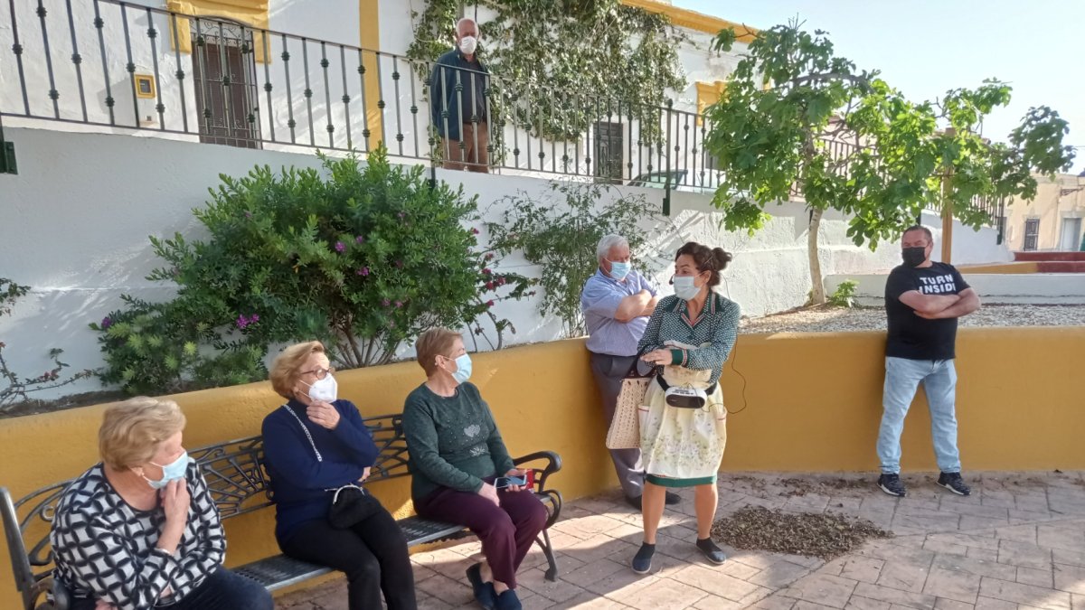 El Ayuntamiento de Huércal de Almería lleva a cabo talleres para las personas de la Tercera Edad del municipio.
