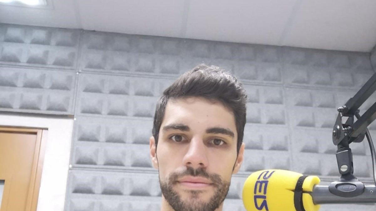 Cali González, en la Cadena SER de Oviedo.