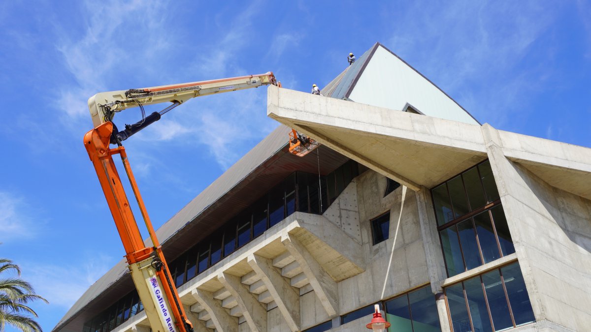 Pabellón de Carboneras durante los trabajos.