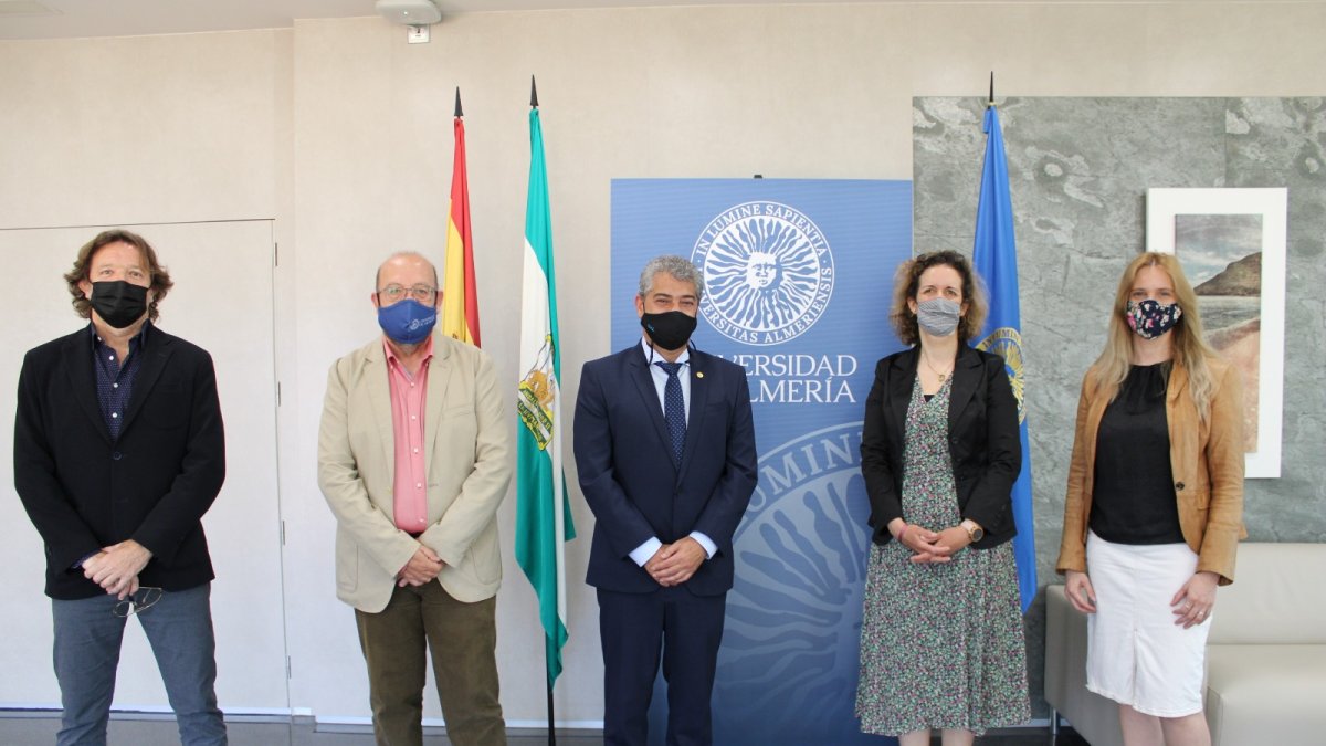 La visita de la delegación francesa será de tres días.