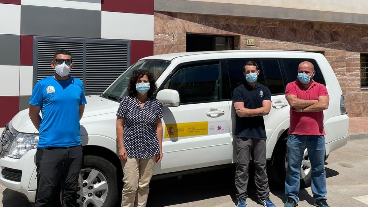La edil de Seguridad Ciudadana con el personal del ministerio.