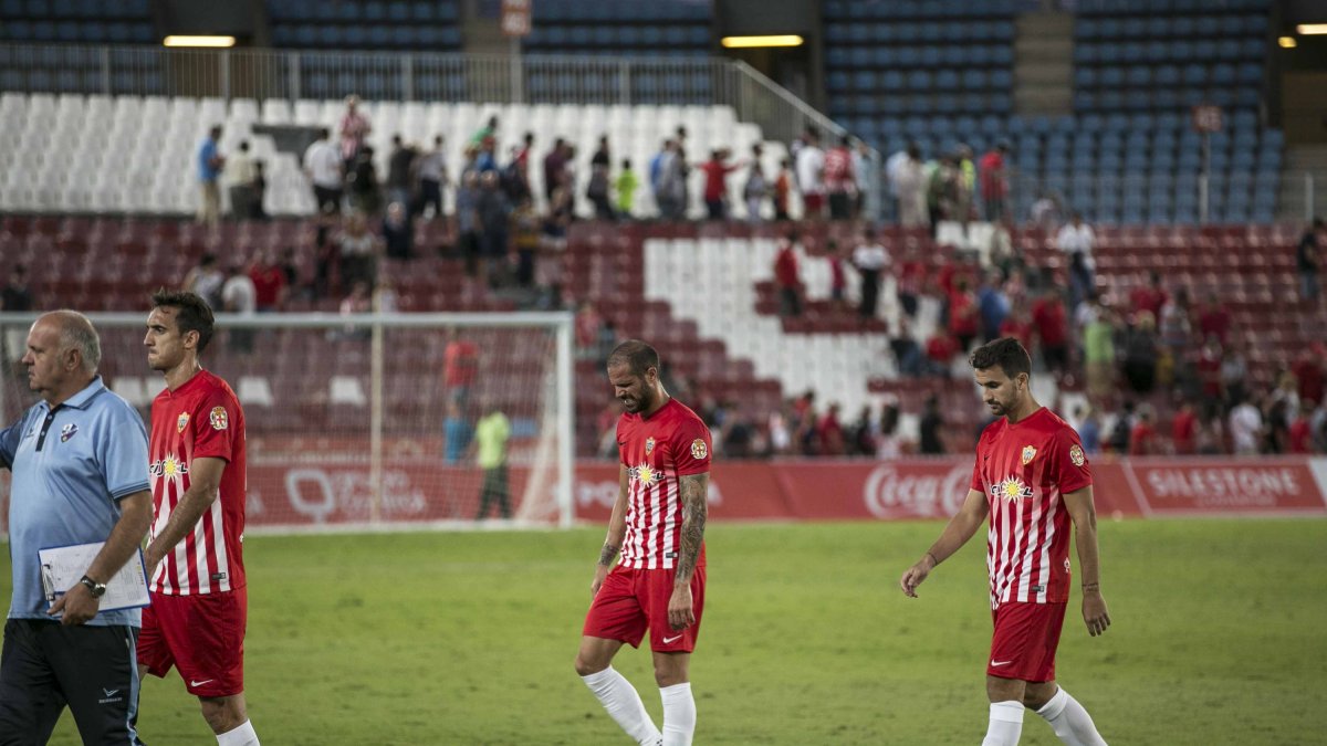 La última vez que el Almería cayó por tres goles fue ante el Huesca.