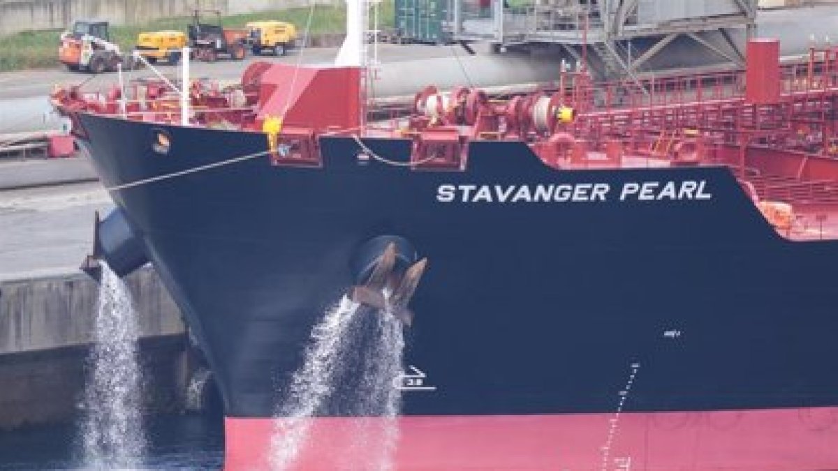 Imagen de archivo de un carguero.