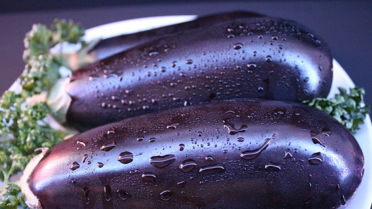 La berenjena es la protagonista del menú de este jueves