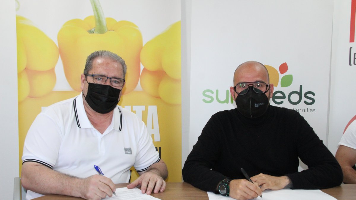 Óscar García Poveda renueva con Durán Ejido Futsal.