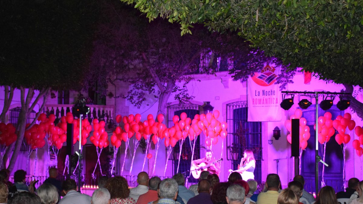 Noche romántica en Níjar.
