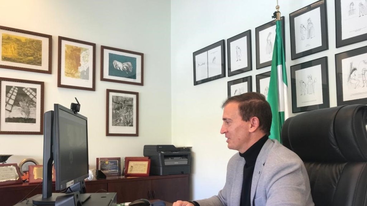 Antonio Jiménez, delegado de Educación.