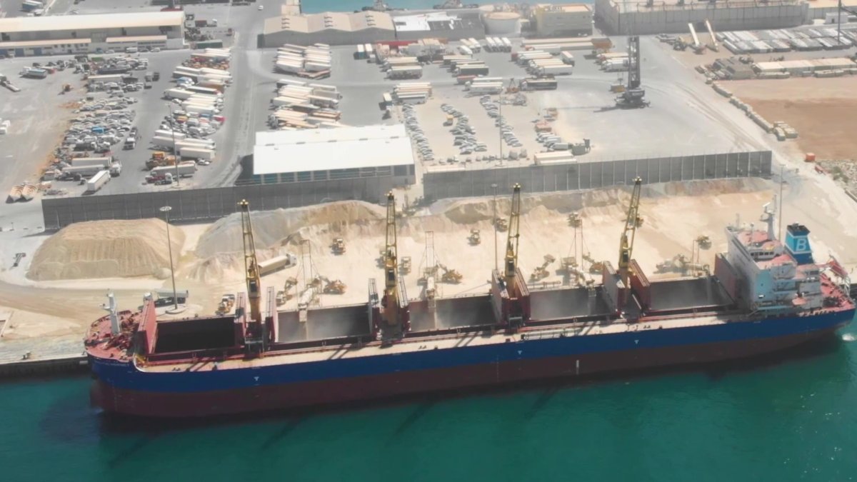 El mayor volumen de tráficos fue el de los productos sólidos a granel.