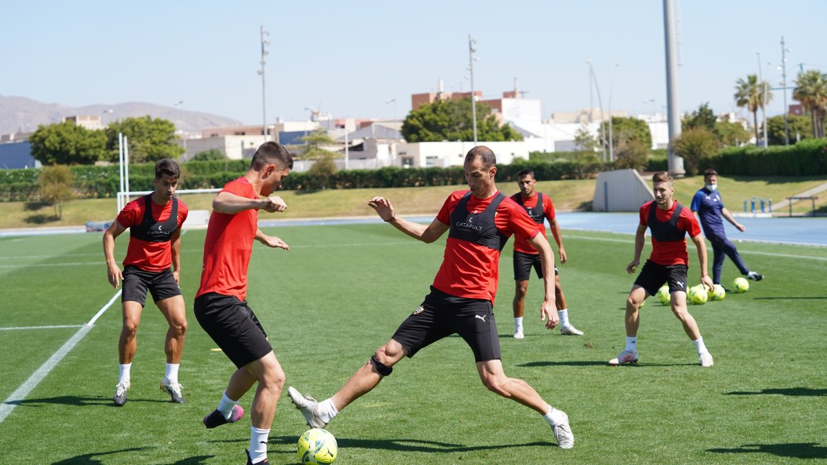 Petrovic y De la Hoz sí tienen sitio en la plantilla 2021-2022.