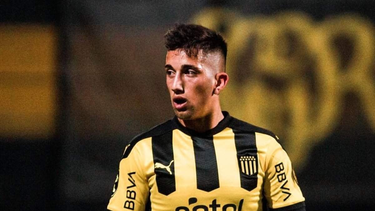 Cristian Olivera crece en Peñarol y ahora irá con la Selección de Uruguay Sub-20.
