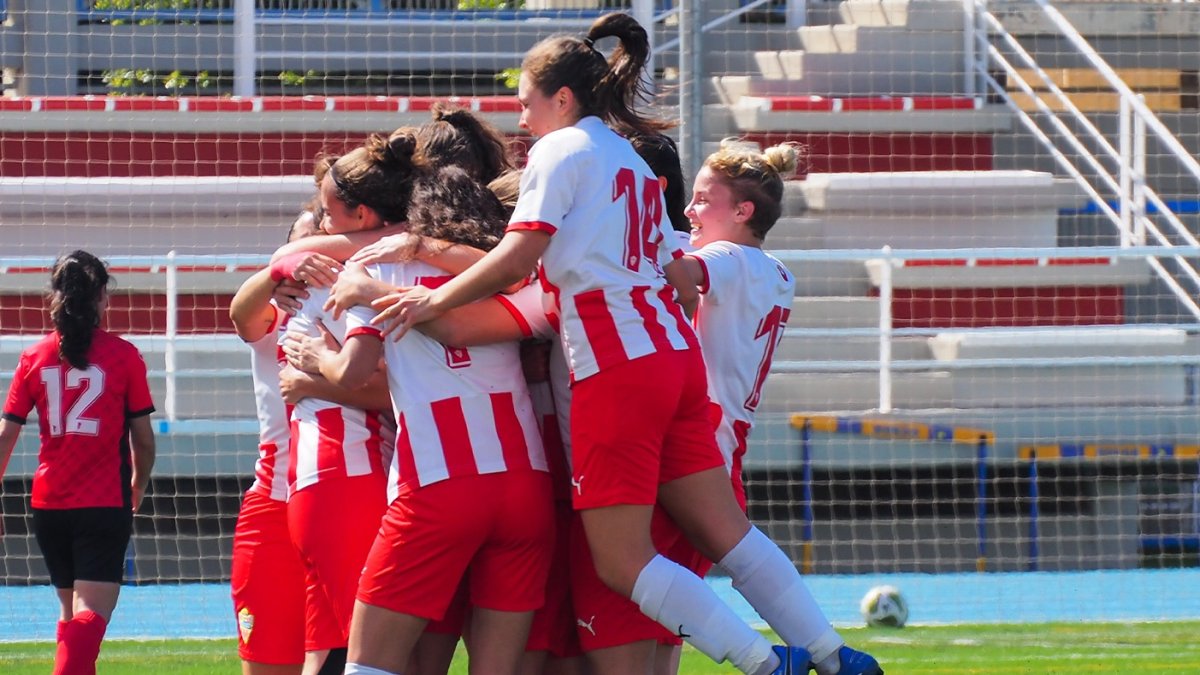 El Almería Femenino apuesta por la captación de jugadoras.