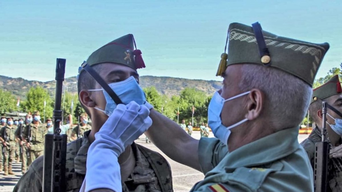 Entrega de los ‘gorillos’.