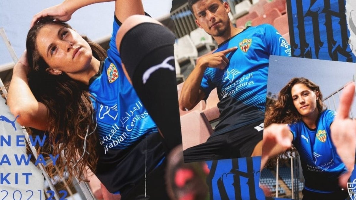 La segunda camiseta del Almería 21-22-