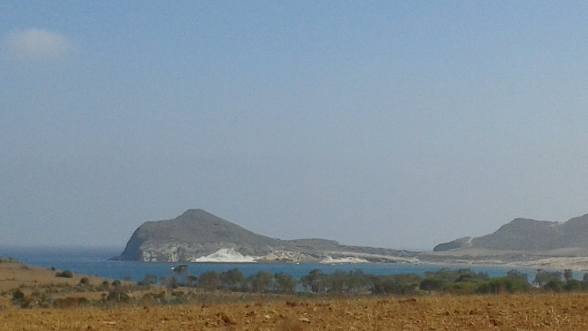 Vista de la playa de Los Genoveses, en el Parque Natural de Cabo de Gata-Níjar.