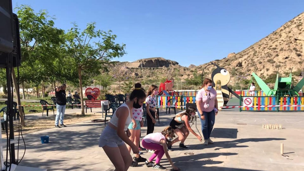 Jornada de Juegos Tradicionales en la localidad de Rioja.