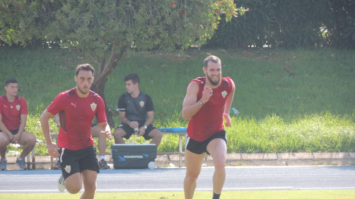 Aguza con Peybernes en el campo Anexo.
