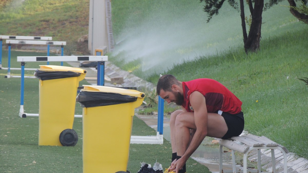 Peybernes en el campo Anexo.