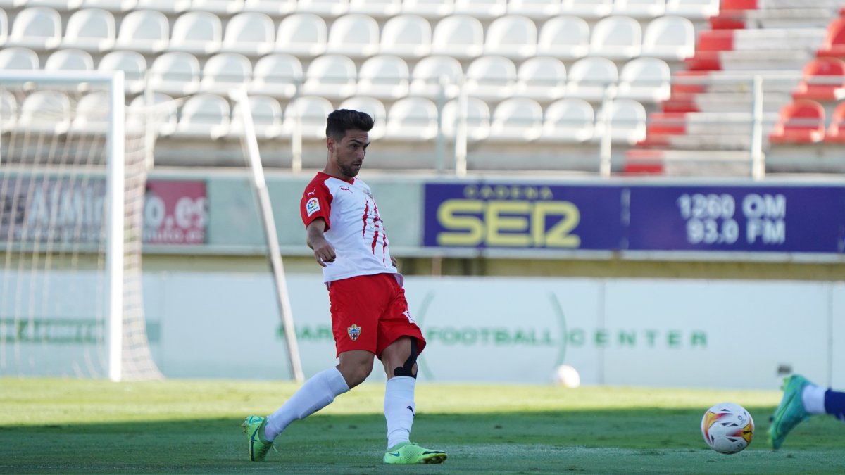 Ibiza en el partido ante el Betis en Algeciras.
