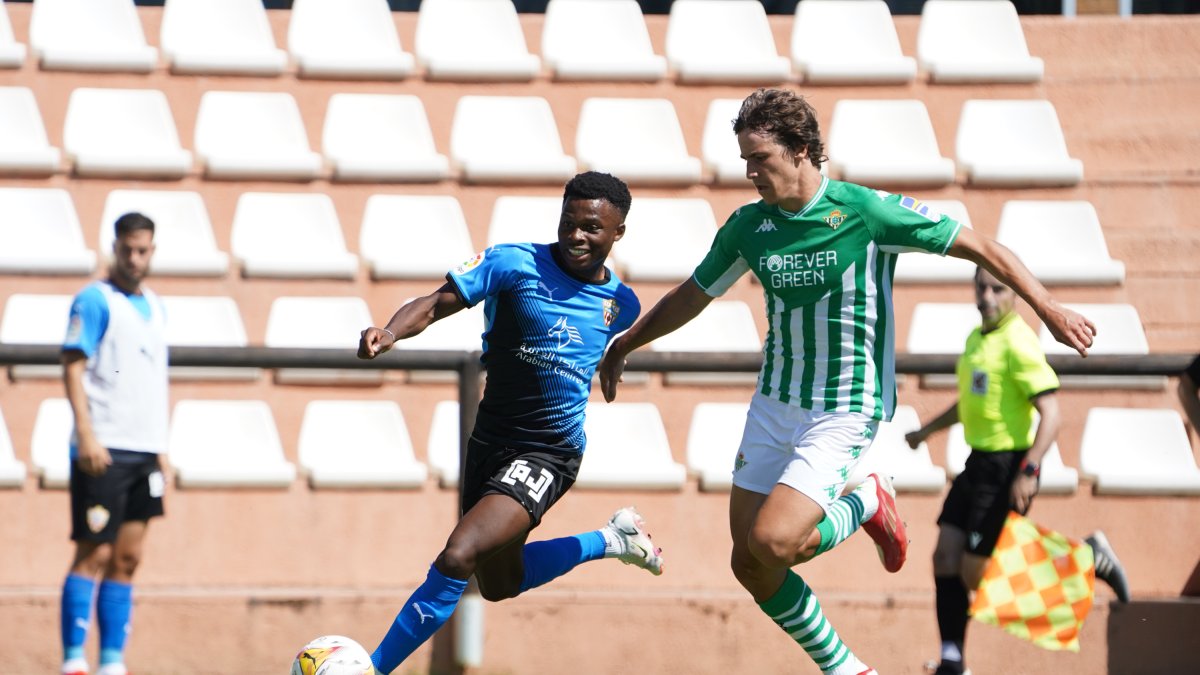 Ramazan entró en la segunda parte ante el Betis B.