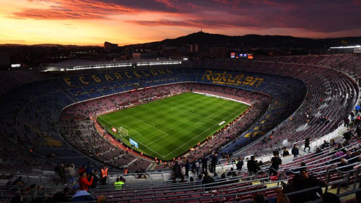 Los estadios de España volverán a recibir aficionados.