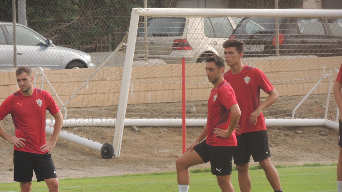 Aguza y Vada en el campo de la Vega de Acá.