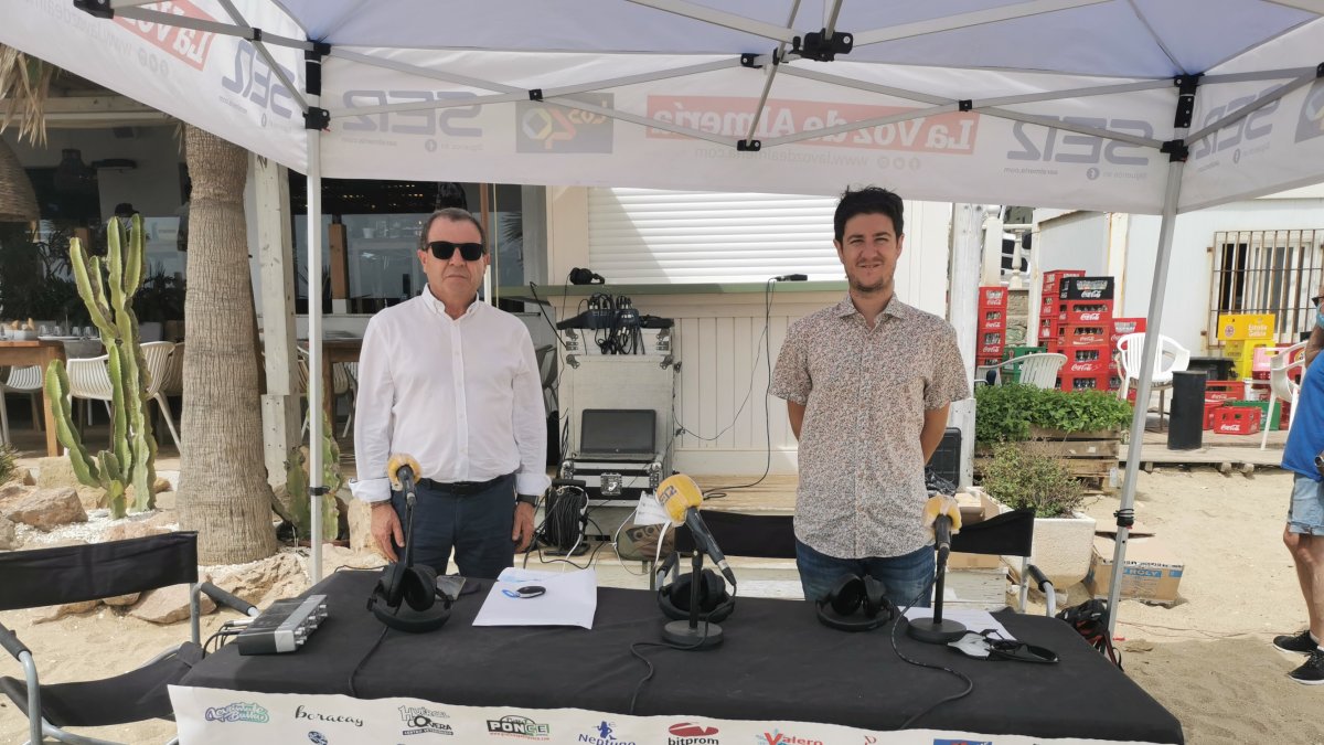 El antuso Jerónimo Parra, gerente de Grupo Parra y presidente de la Cámara de Comercio de Almería, repasó con Guillermo Mirón toda la actualidad.